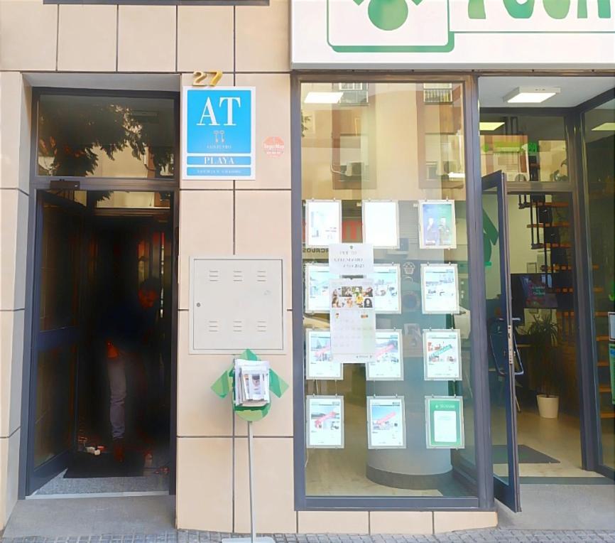Apartamento El Bambu Cerca Del Mar Málaga Exterior foto